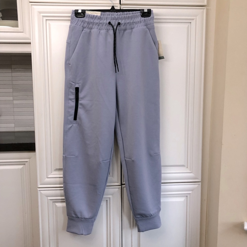 NWT Aeropostale Tech Fleece women’s sweatpants